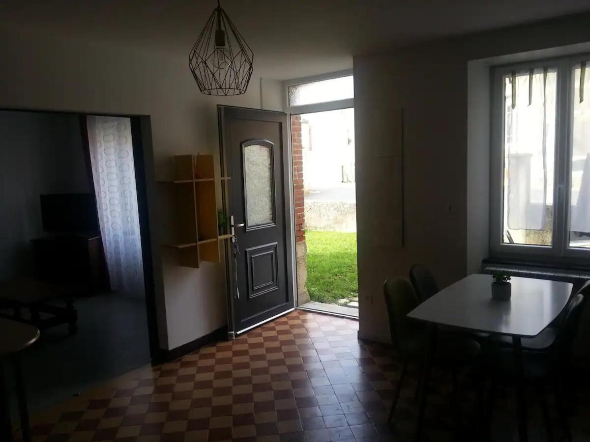 Agreable Maison Petit Jardin A 7 Minutes De Reims Pargny-les-Reims Exterior photo